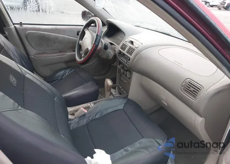 1998 Toyota Corolla Ve/Ce/Le z USA, uszkodzony, nr VIN 1NXBR18E7WZ081080